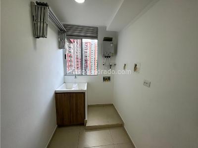 Apartamento de 3 alcobas en venta en Alcala, Bello, 56 m² · foto 11 de 20