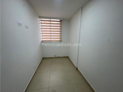 Apartamento de 3 alcobas en venta en Alcala, Bello, 56 m² · foto 15 de 20