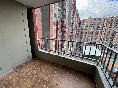 Apartamento de 3 alcobas en venta en Alcala, Bello, 56 m² · foto 17 de 20