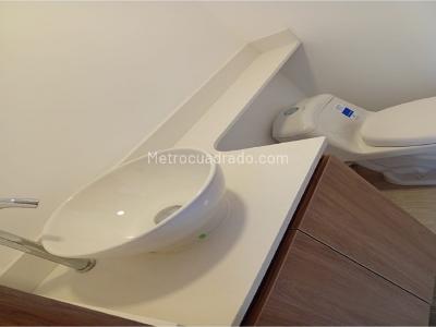 Apartamento de 3 alcobas en venta en Santa Ana, Bello, 71 m² · foto 11 de 20