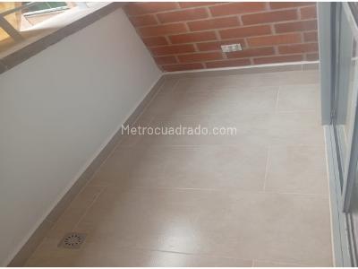 Apartamento de 3 alcobas en venta en Santa Ana, Bello, 71 m² · foto 14 de 20