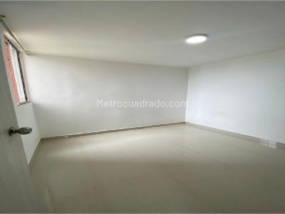 Apartamento de 3 alcobas en venta en El Mirador, Bello, 55 m² · foto 14 de 20