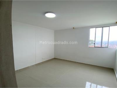 Apartamento de 3 alcobas en venta en El Mirador, Bello, 55 m² · foto 15 de 20