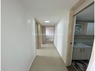 Apartamento de 3 alcobas en venta en El Mirador, Bello, 55 m² · foto 18 de 20