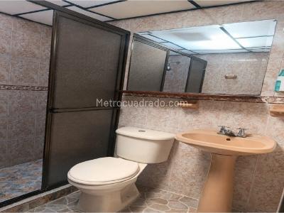Casa de 4 alcobas en venta en La Florida, Bello, 97 m² · foto 4 de 20