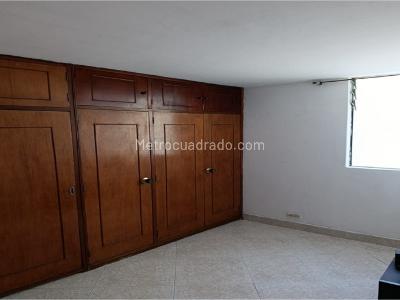 Casa de 4 alcobas en venta en La Florida, Bello, 97 m² · foto 13 de 20