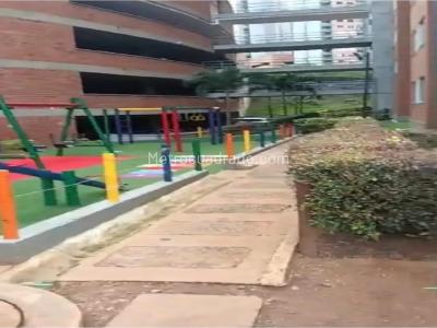 Apartamento de 3 alcobas en venta en Madera, Bello, 55 m² · foto 8 de 20