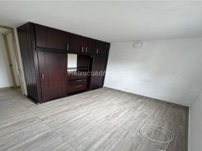 Apartamento de 3 alcobas en venta en Riachuelos, Bello, 60 m² · foto 6 de 20