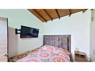 Apartamento de 3 alcobas en venta en Cabañas, Bello, 79 m² · foto 10 de 20
