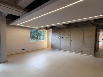 Apartamento de 2 alcobas en venta en San Jose, Sabaneta, 87 m² · foto 10 de 20