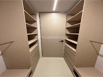 Apartamento de 2 alcobas en venta en San Jose, Sabaneta, 87 m² · foto 11 de 20