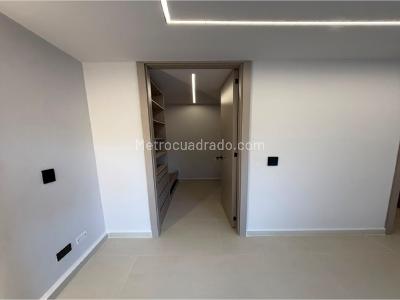 Apartamento de 2 alcobas en venta en San Jose, Sabaneta, 87 m² · foto 19 de 20
