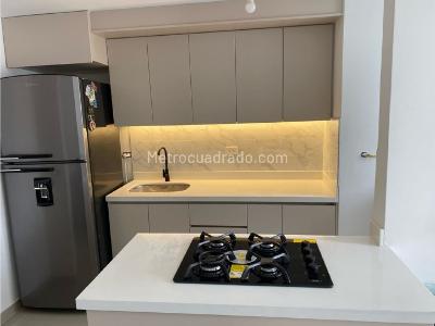Apartamento de 2 alcobas en venta en La Navarra, Bello, 52 m² · foto 2 de 20