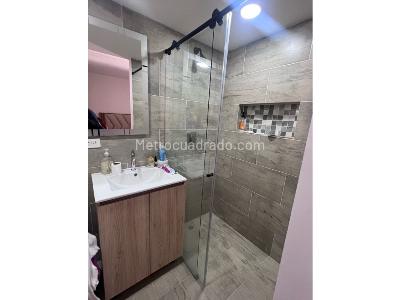 Apartamento de 2 alcobas en venta en La Navarra, Bello, 52 m² · foto 9 de 20