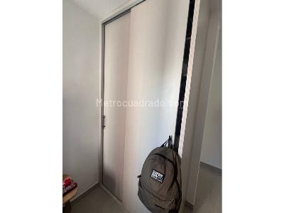 Apartamento de 2 alcobas en venta en La Navarra, Bello, 52 m² · foto 16 de 20