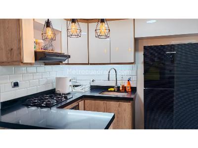 Apartamento de 3 alcobas en venta en San Jose, Sabaneta, 57 m² · foto 5 de 20