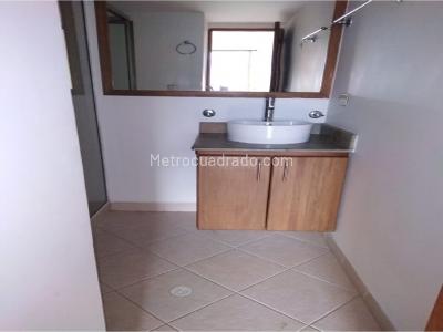 Apartamento de 3 alcobas en venta en Aves Marias, Sabaneta, 93 m² · foto 18 de 20