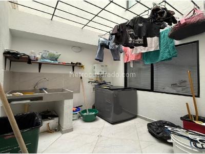 Apartamento en venta en Uribe Angel, Envigado · foto 8 de 18
