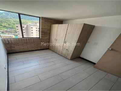 Apartamento de 3 alcobas en venta en Valadares, Bello, 62 m² · foto 13 de 20