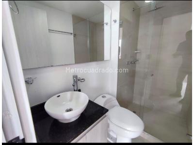 Apartamento de 2 alcobas en venta en La Navarra, Bello, 64 m² · foto 13 de 20
