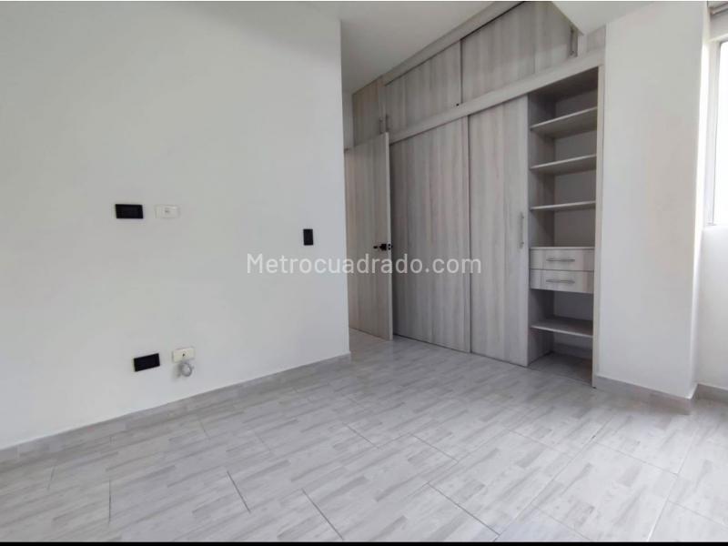 Piso – Bello - Más