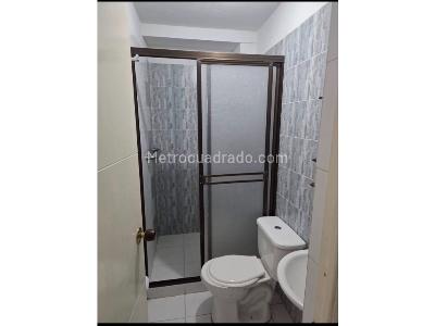 Apartamento de 4 alcobas en venta en Cabañas, Bello, 86 m² · foto 5 de 17