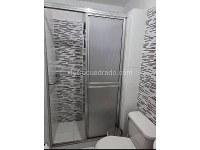 Apartamento de 4 alcobas en venta en Cabañas, Bello, 86 m² · foto 15 de 17