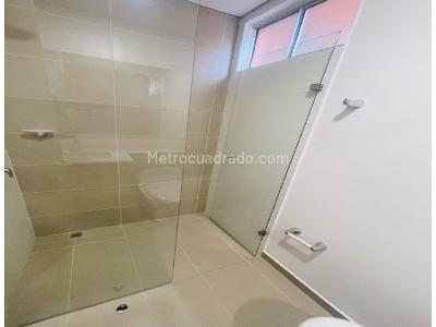 Apartamento de 3 alcobas en venta en San Jose, Sabaneta, 67 m² · foto 9 de 19