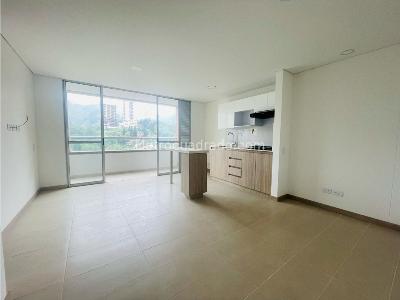 Apartamento de 3 alcobas en venta en San Jose, Sabaneta, 67 m² · foto 18 de 19