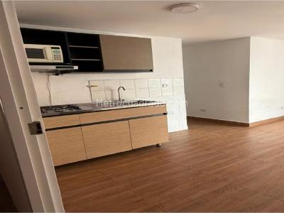 Apartamento de 3 alcobas en venta en Maria Auxiliadora, Sabaneta, 50 m² · foto 4 de 20