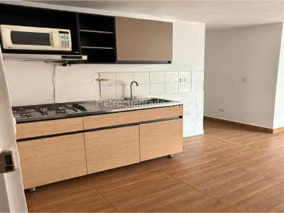 Apartamento de 3 alcobas en venta en Maria Auxiliadora, Sabaneta, 50 m² · foto 5 de 20