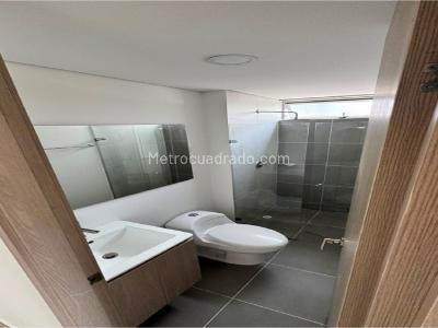 Apartamento de 2 alcobas en venta en La Doctora, Sabaneta, 58 m² · foto 9 de 15
