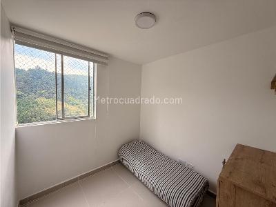 Apartamento de 2 alcobas en venta en San Jose, Sabaneta, 50 m² · foto 13 de 20