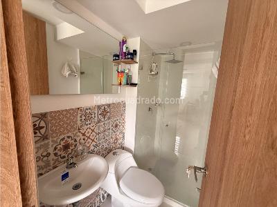 Apartamento de 2 alcobas en venta en San Jose, Sabaneta, 50 m² · foto 18 de 20
