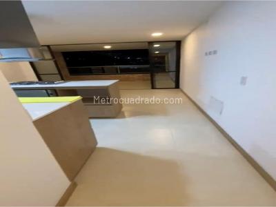 Apartamento de 2 alcobas en venta en Niquia, Bello, 62 m² · foto 3 de 18