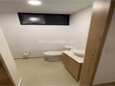 Apartamento de 2 alcobas en venta en Niquia, Bello, 62 m² · foto 10 de 18