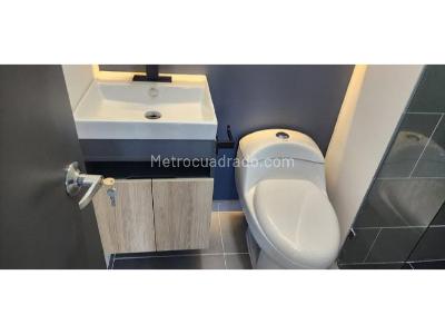 Apartamento de 2 alcobas en venta en Madera, Bello, 43 m² · foto 6 de 18