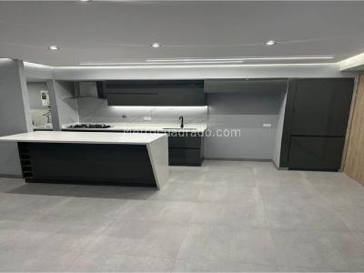 Apartamento de 3 alcobas en venta en Santa Ana, Bello, 71 m² · foto 3 de 20