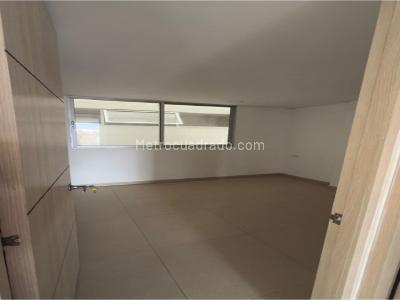 Apartamento de 2 alcobas en venta en Andalucia, Bello, 80 m² · foto 3 de 16