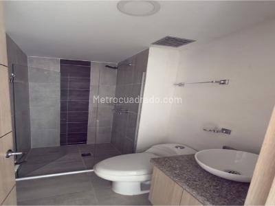 Apartamento de 2 alcobas en venta en Andalucia, Bello, 80 m² · foto 15 de 16