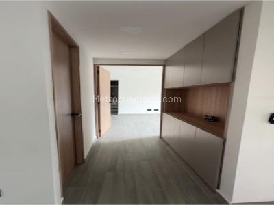 Apartamento de 3 alcobas en venta en Amazonia, Bello, 94 m² · foto 19 de 20