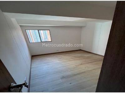 Apartamento de 3 alcobas en venta en La Navarra, Bello, 80 m² · foto 11 de 19