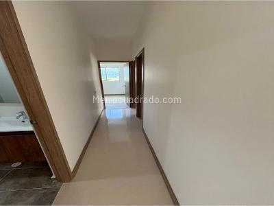 Apartamento de 3 alcobas en venta en La Navarra, Bello, 80 m² · foto 17 de 19