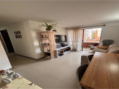 Apartamento de 3 alcobas en venta en San Jose, Sabaneta, 57 m² · foto 18 de 20