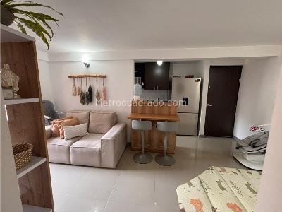Apartamento de 3 alcobas en venta en San Jose, Sabaneta, 57 m² · foto 3 de 20