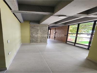 Apartaestudio en venta en Entreamigos, Sabaneta, 32 m² · foto 3 de 20
