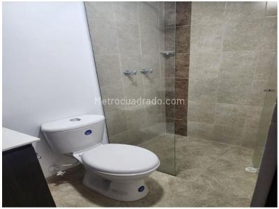 Apartamento de 3 alcobas en venta en Calle Del Banco, Sabaneta, 119 m² · foto 16 de 20