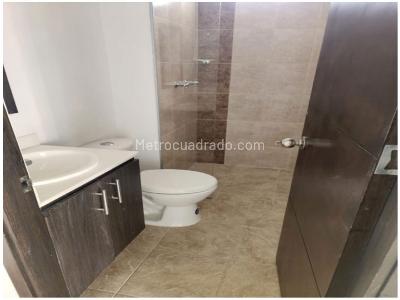 Apartamento de 3 alcobas en venta en Calle Del Banco, Sabaneta, 119 m² · foto 19 de 20