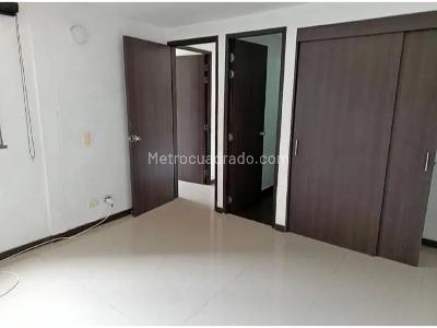 Apartamento de 3 alcobas en venta en Niquia, Bello, 65 m² · foto 5 de 20