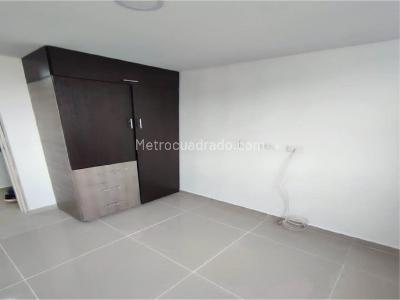 Apartamento de 3 alcobas en venta en Valadares, Bello, 55 m² · foto 11 de 20
